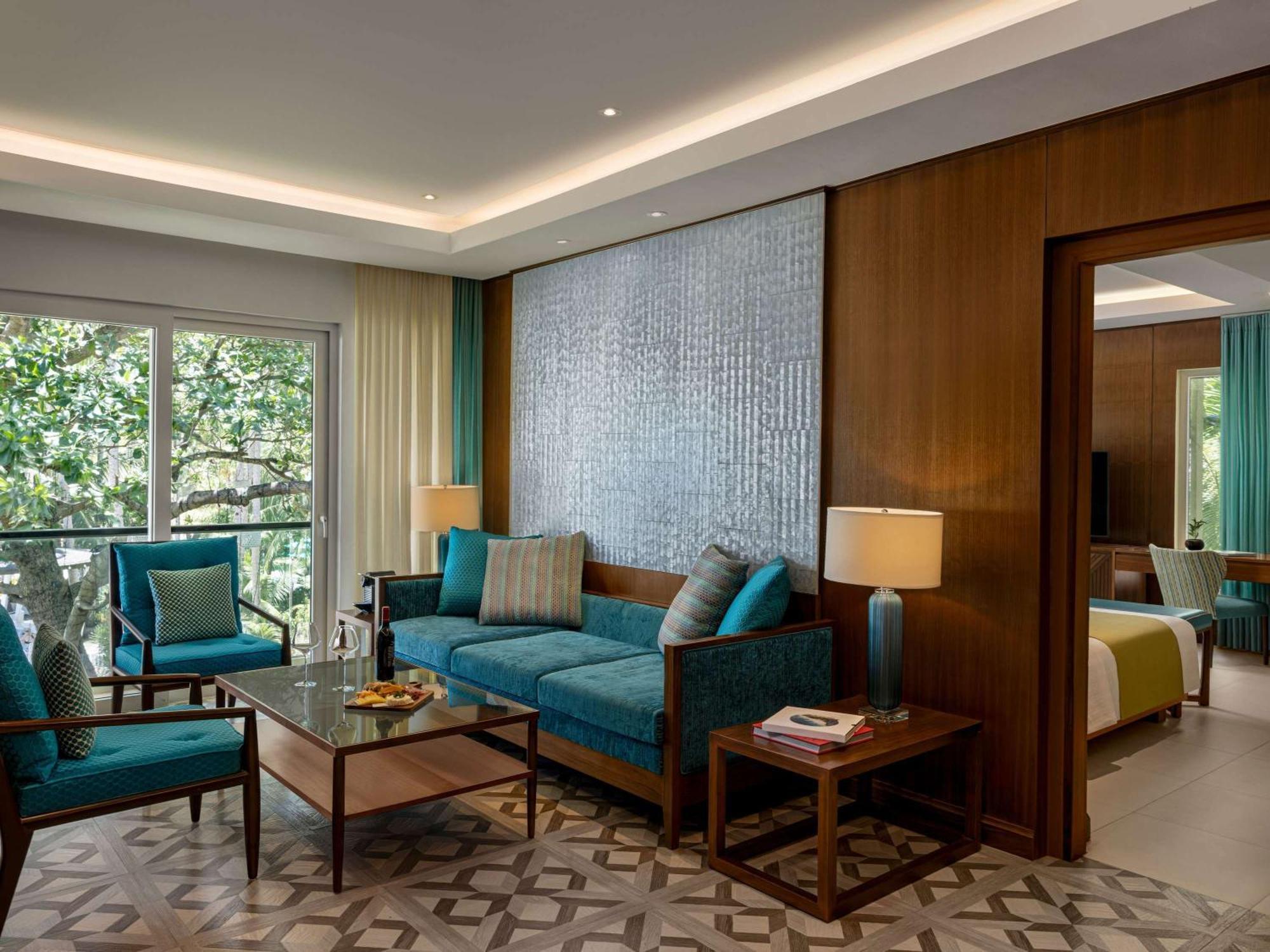 Movenpick Resort & Spa Boracay Yapak Exteriér fotografie A suite at the Taj Bengal